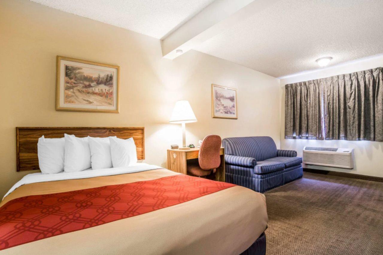 Econo Lodge Рок Спрингс Екстериор снимка