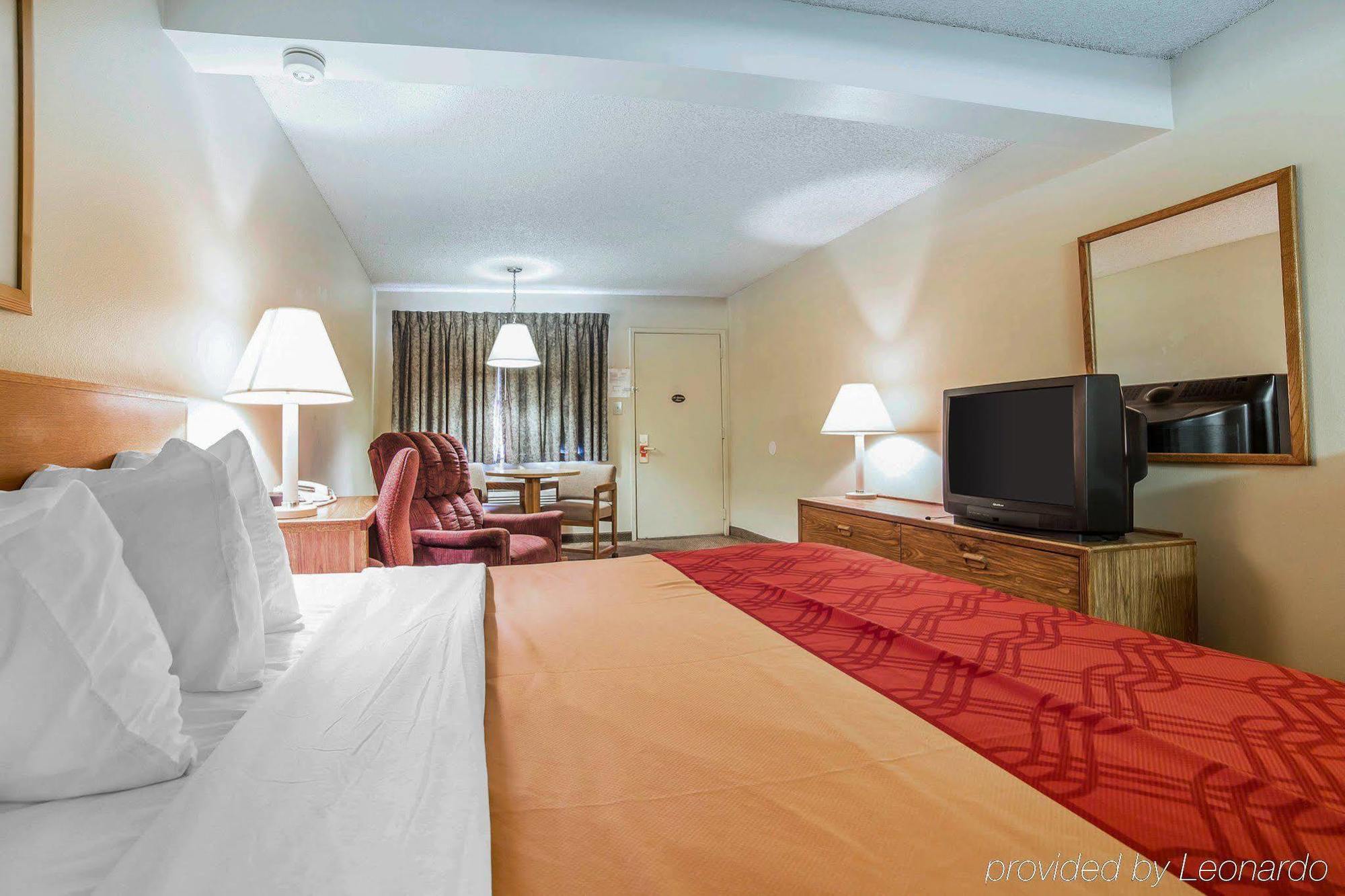 Econo Lodge Рок Спрингс Екстериор снимка