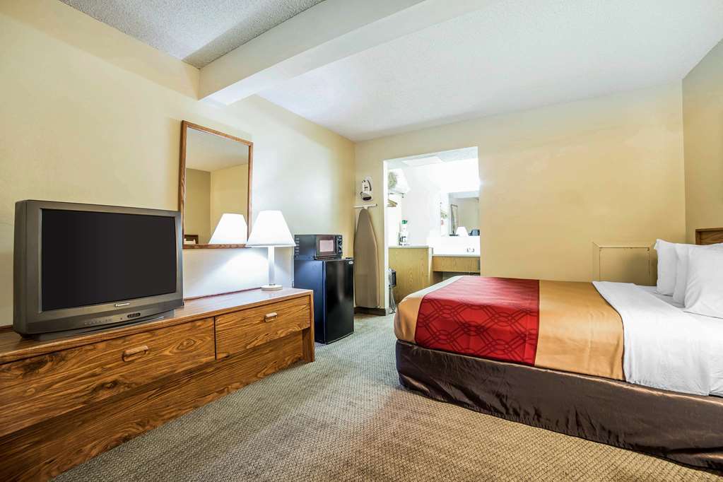 Econo Lodge Рок Спрингс Стая снимка