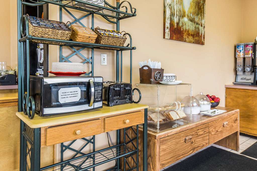 Econo Lodge Рок Спрингс Ресторант снимка
